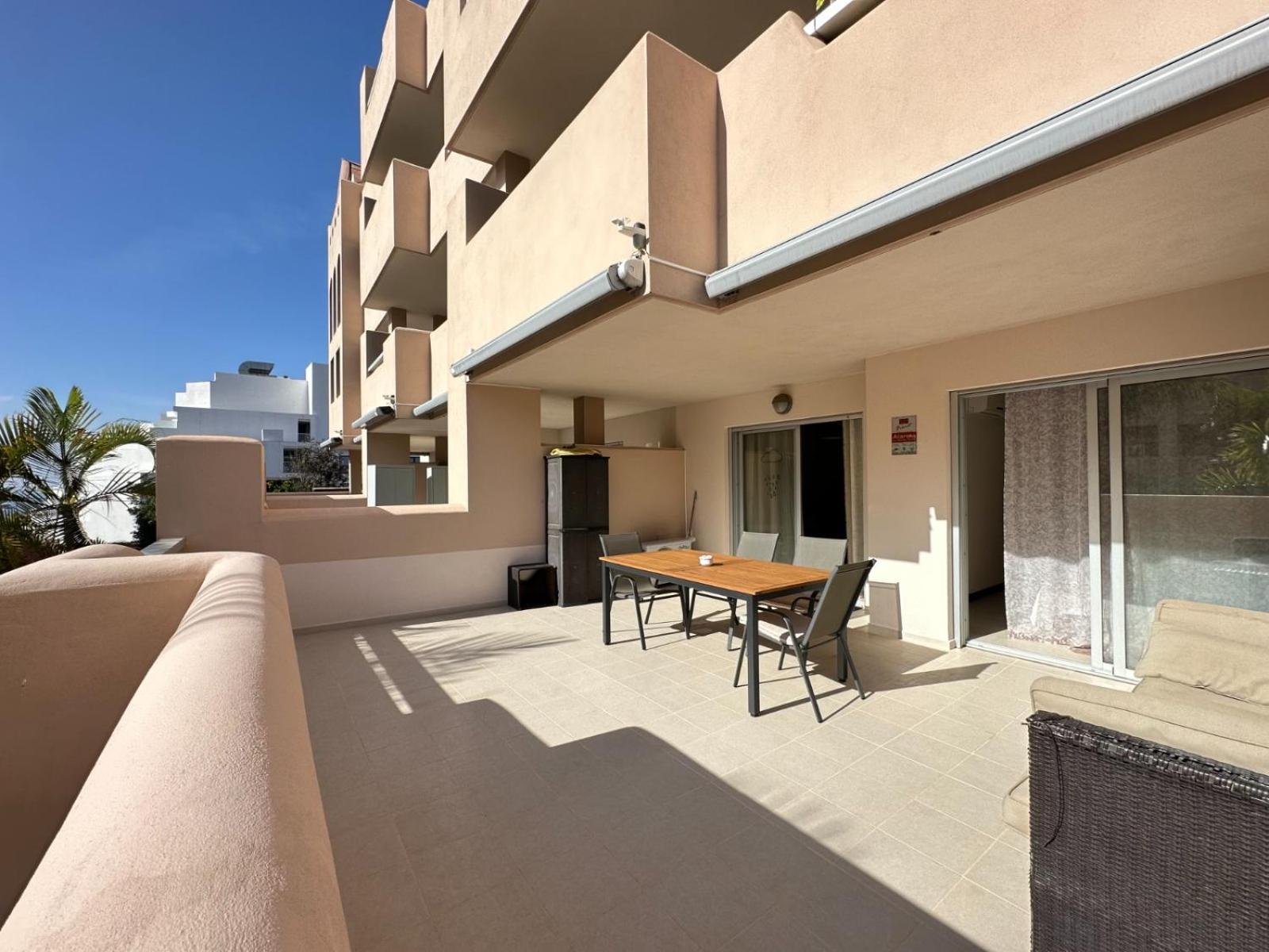 Cozy Apartment In Playa Paraiso Costa Adeje  Exterior foto